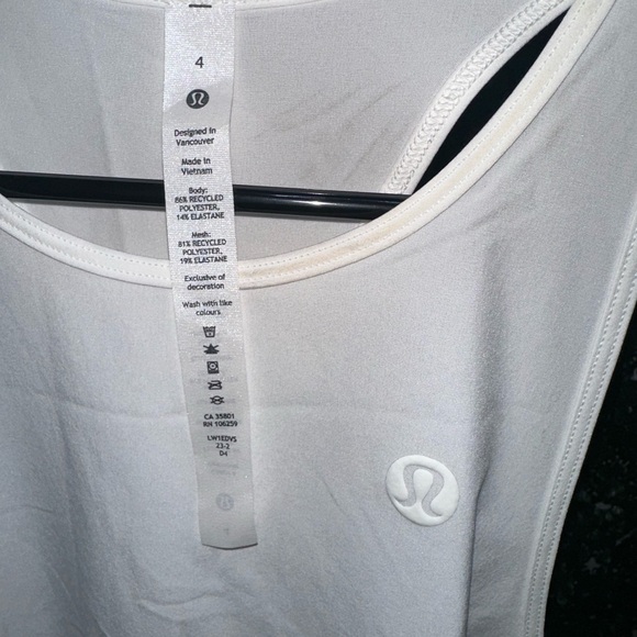 Lululemon Side Pleats Tennis Tank Top - Picture 3 of 3